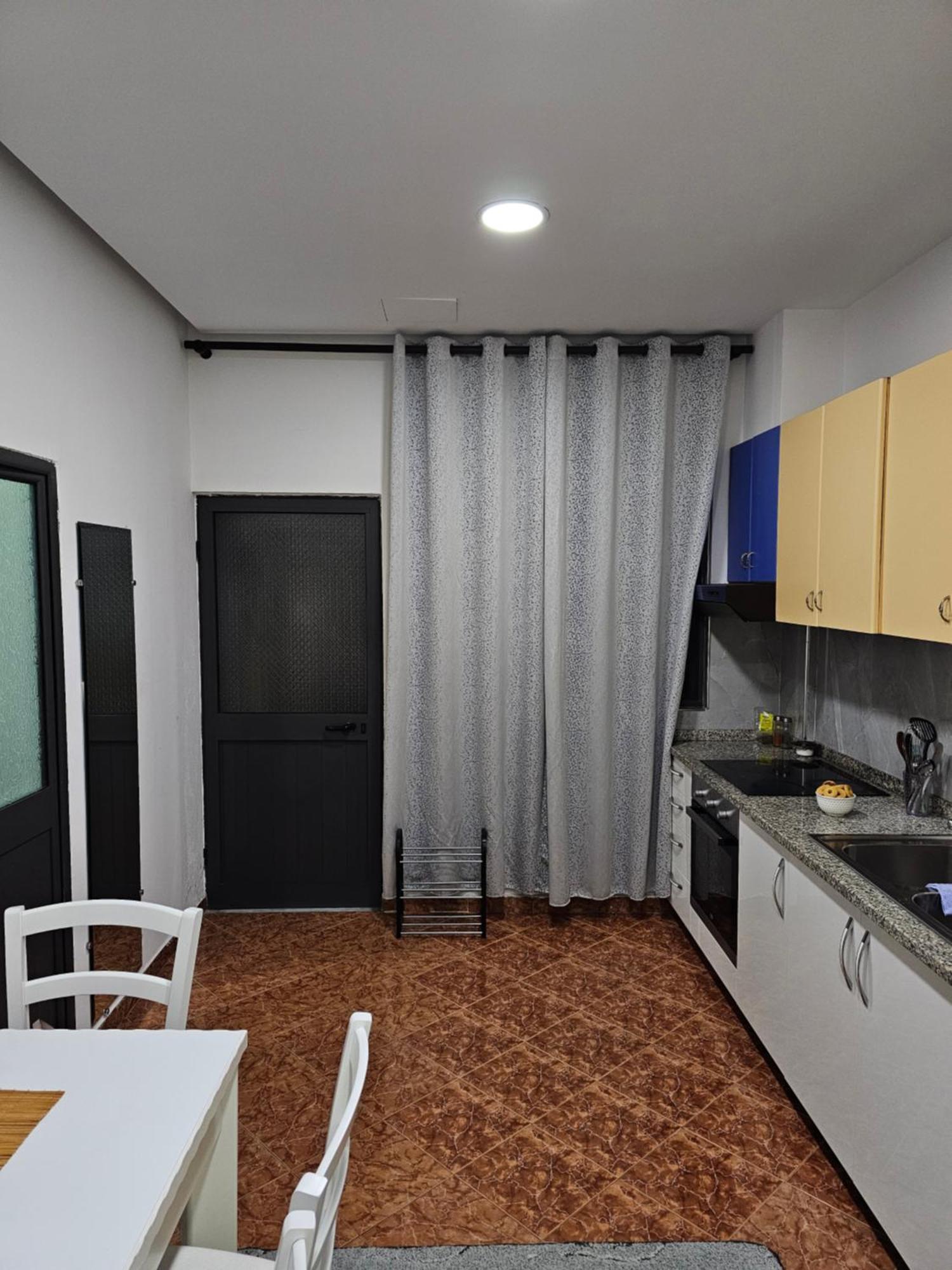 Geljus Apartment Tiranë Luaran gambar